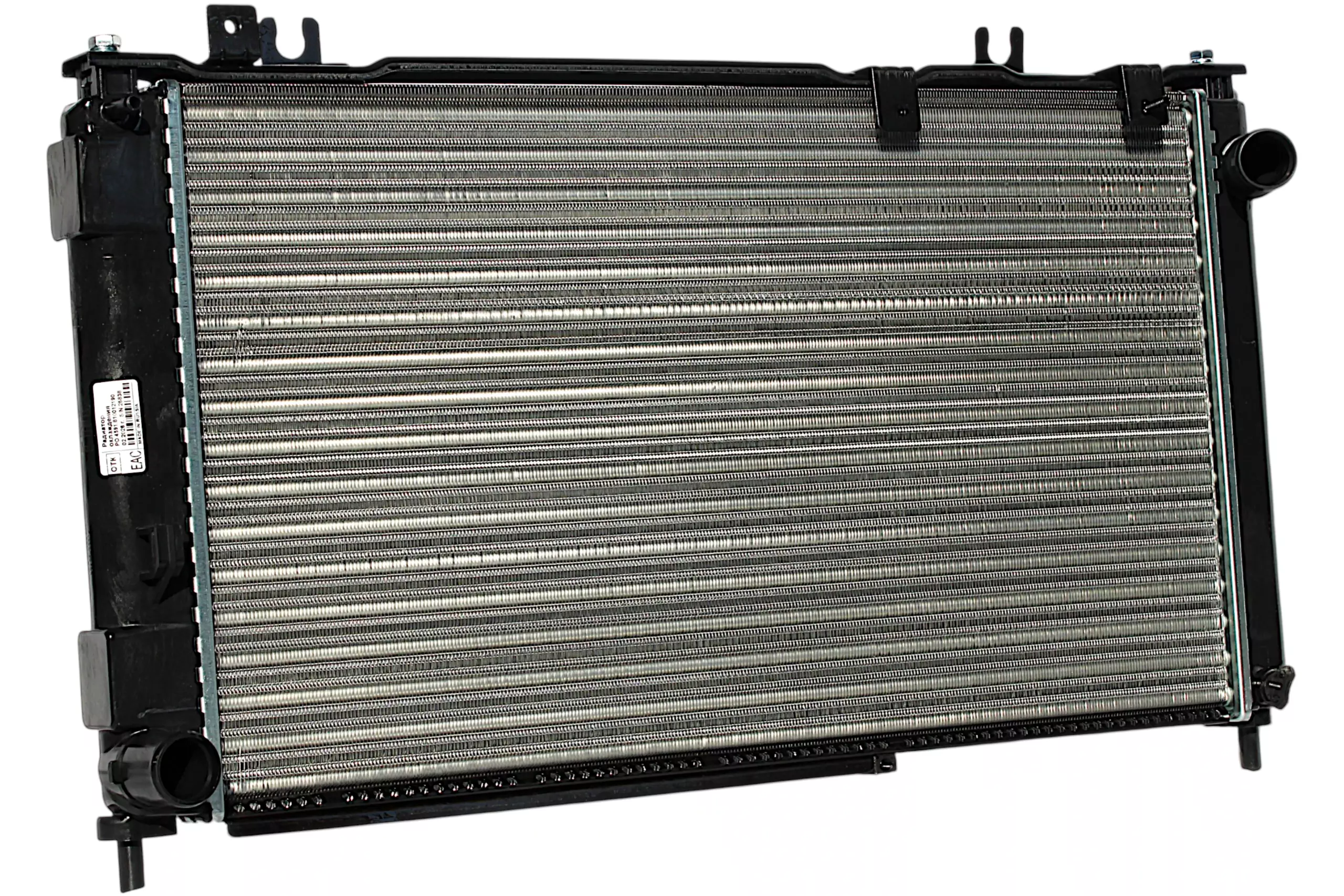 radiator-ohlazhdeniya-dlya-a-m-vaz-2190-i-modifikaczij-mt-amt